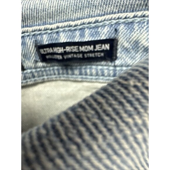 Hollister Size 0 Womens Jeans Ultra High Rise Mom Stretch Light Wash - Picture 4 of 6